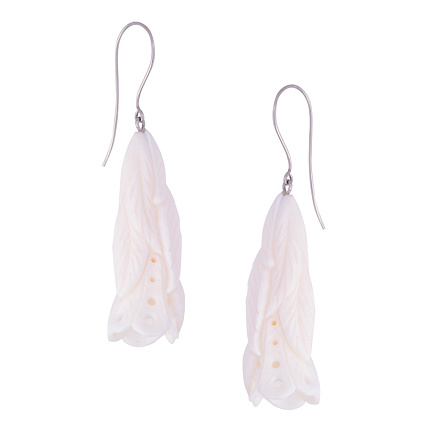 Серьги из зуба кашалота