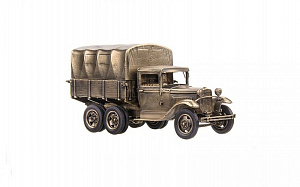 Модель советского грузовика повышенной проходимости ГАЗ-ААА