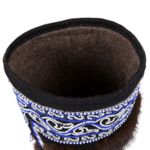 Унты с вышивкой  