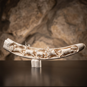 Композиция Нападение волков на стадо оленей