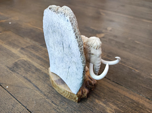 Композиция Исполин