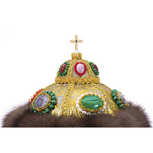 Шапка Мономаха с соболем и полудрагоценными камнями