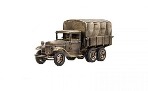 Модель советского грузовика повышенной проходимости ГАЗ-ААА