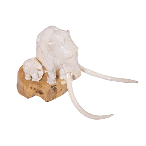 Композиция Мамонты. Семья 