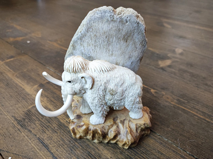 Композиция Исполин