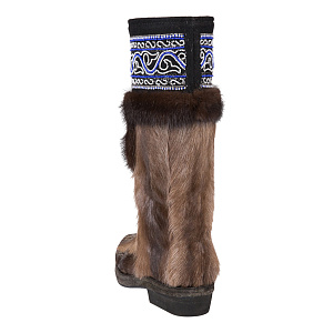 Унты с вышивкой  