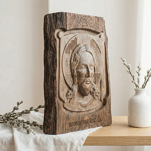 Икона Спас нерукотворный в киоте 